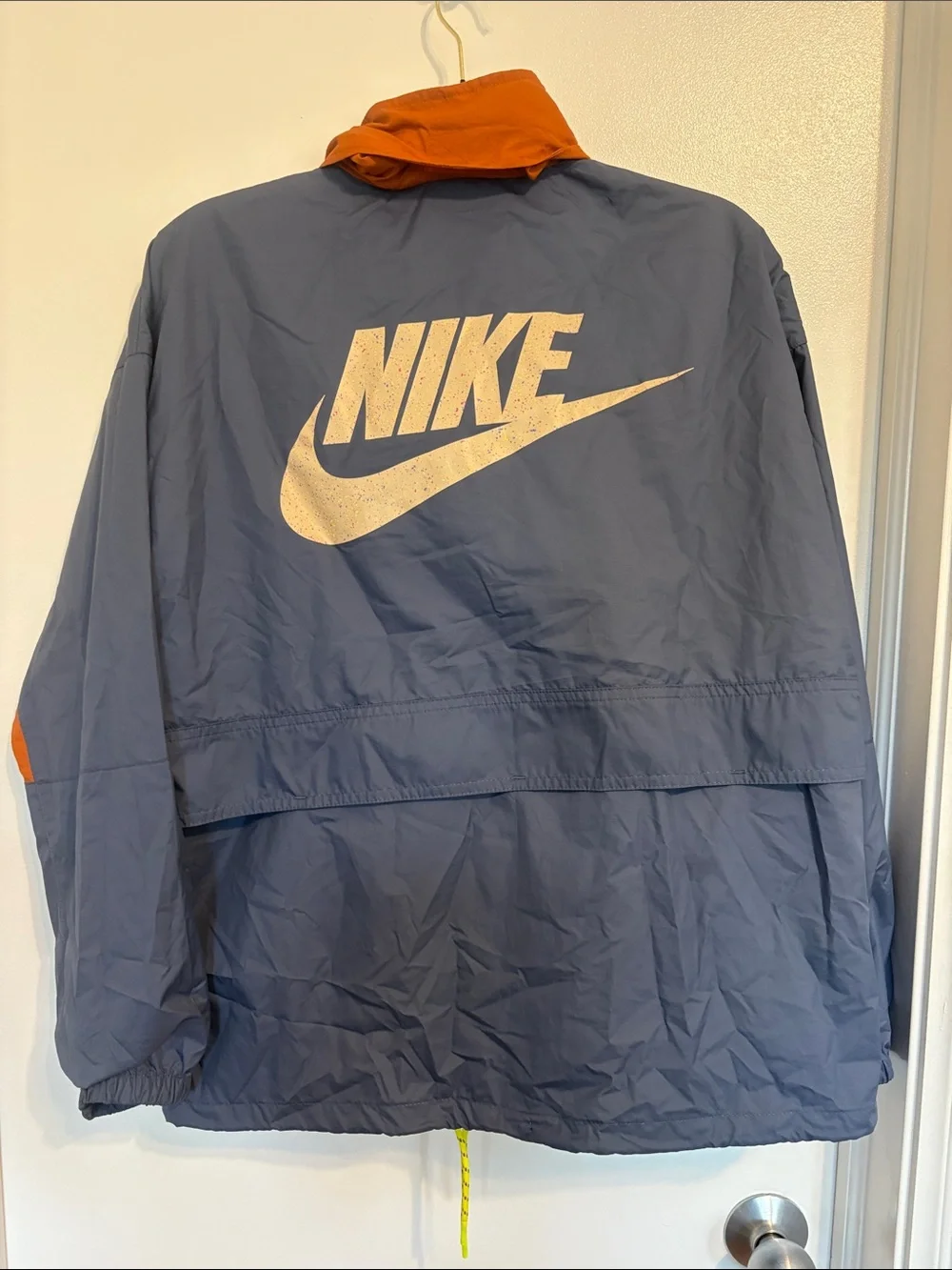 Nike Hooded Pullover Anorak Jacket in Blue & Rust with Neon Yellow  packable